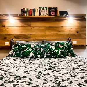 https://grazioso-bilocale-pieno-centro.emilia-romagnahotels.net